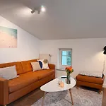 Waldstraße, Whg 17 Apartment